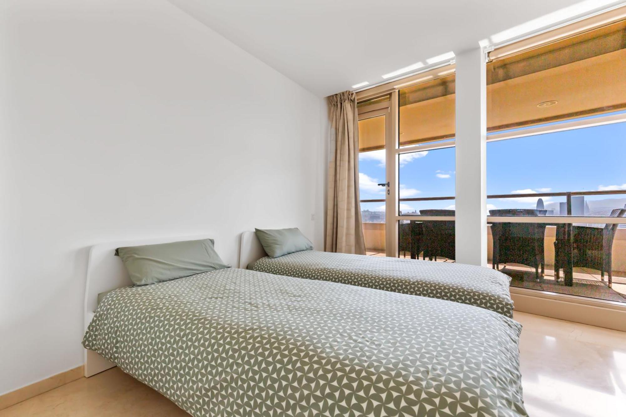 Penthouse Duplex With Epic Views Appartamento